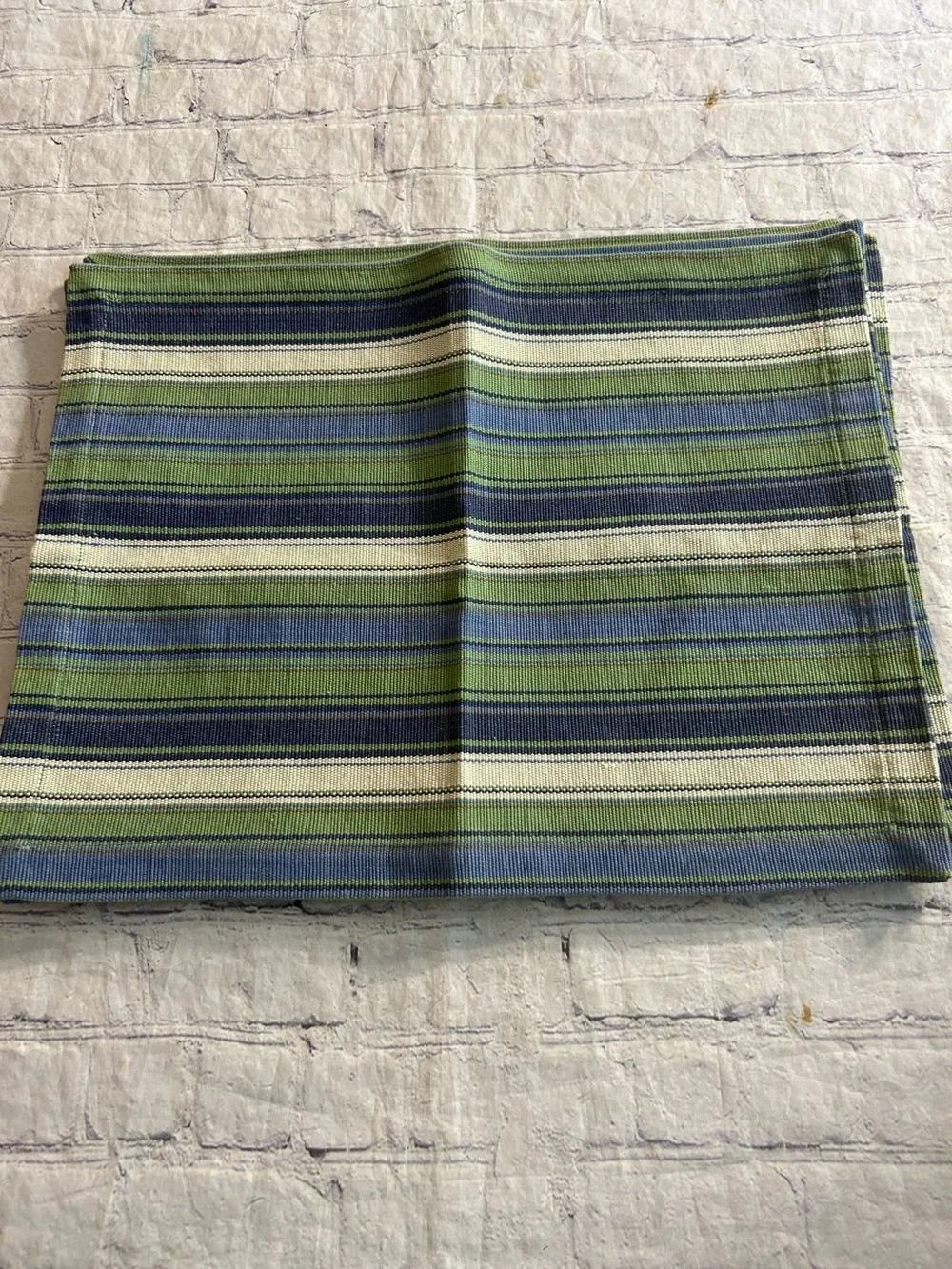 TAG (TRADE ASS.GROUP) CHICAGO 100% COTTON BLUE/GREEN/CREAM STRIPED PLACEMATS (4)